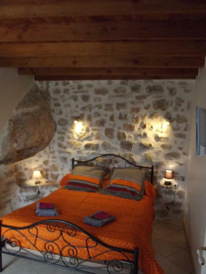 L'Auberge du Mazet Lodève Exterior foto
